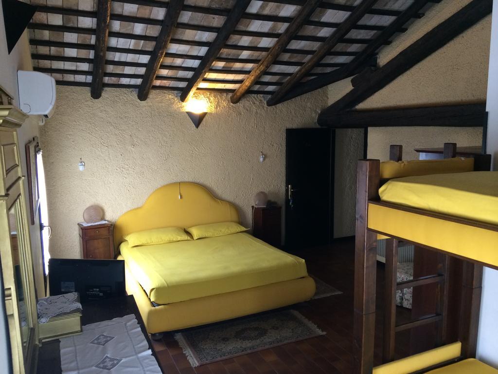 Il Podere Del Convento Villorba Szoba fotó